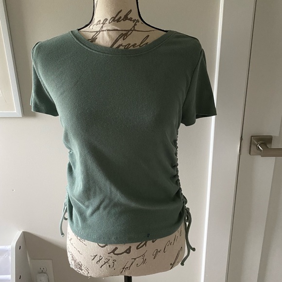 Semi Cropped Ribbed Tee - Picture 1 of 5